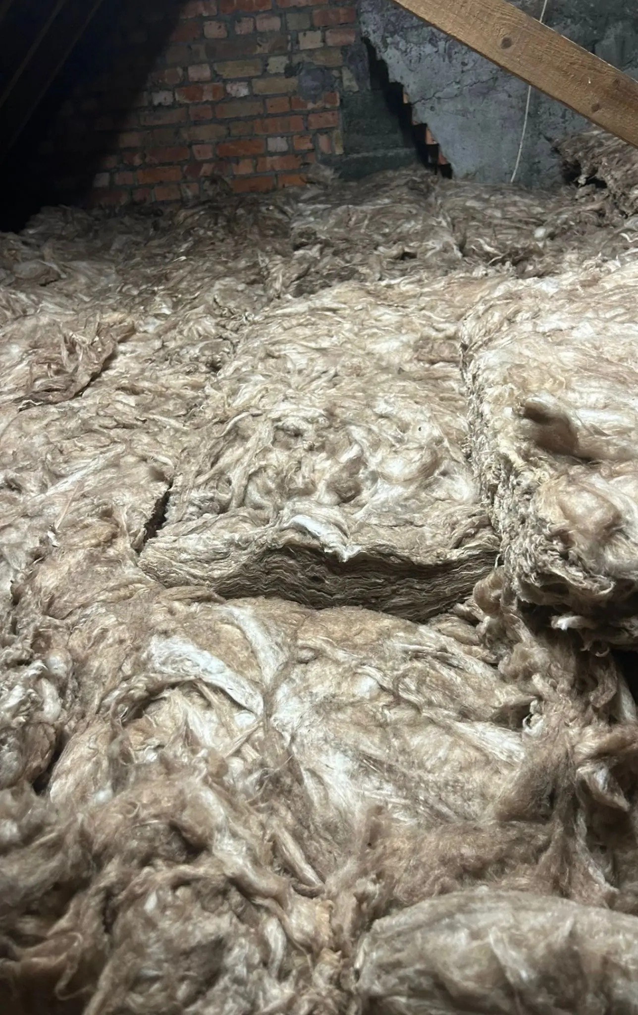 Loft insulation top-ups Chingford
